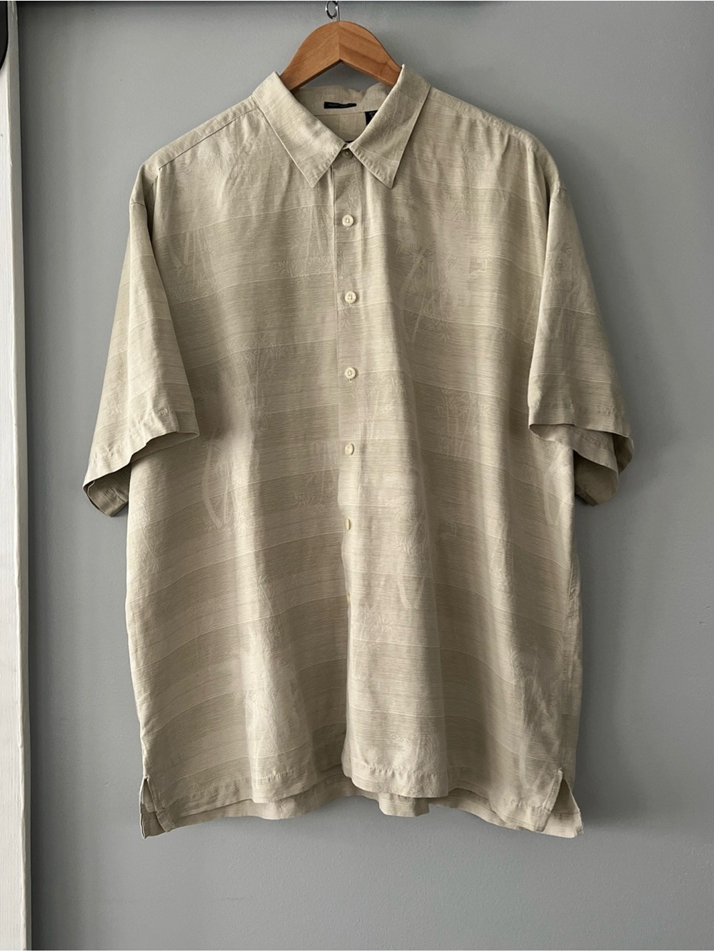 Izod Hawaiian Short Sleeve Shirt Cream Beige Palm Trees 100% Silk Men's 2XL